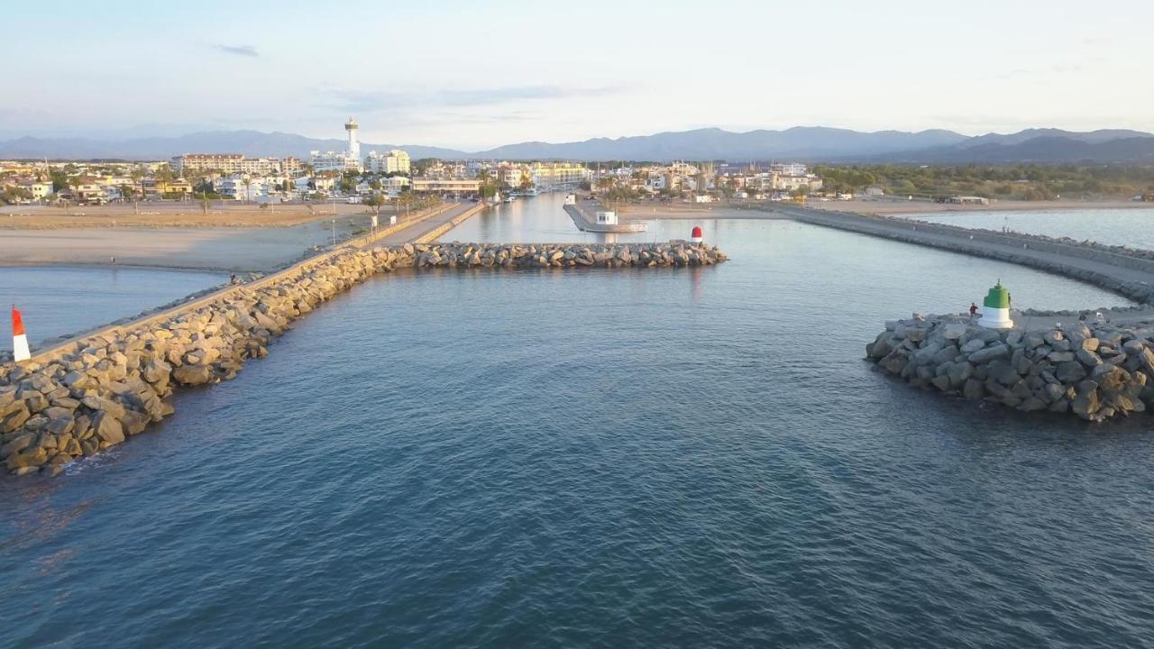 Holidays P16 - Hidromasaje Empuriabrava Luaran gambar